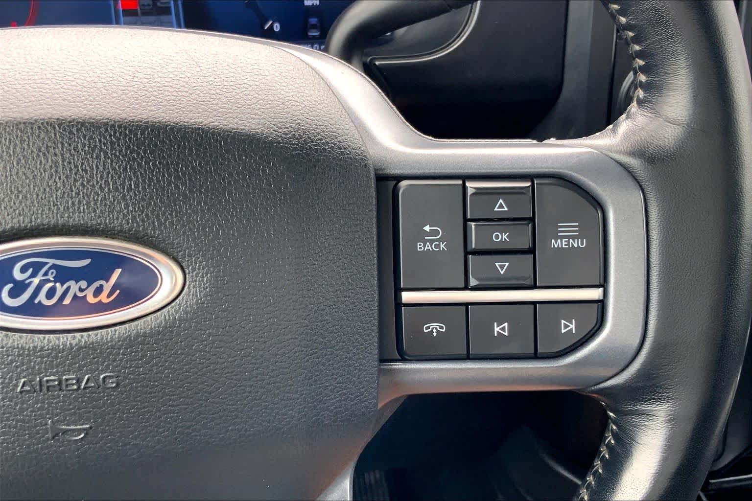 Used 2024 Ford F250 Lariat w/ Lariat Ultimate Package AWD/4WD image 24