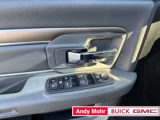 Used 2017 RAM 1500 Big Horn RWD image 24