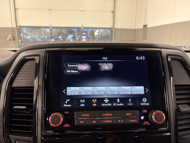 Used 2024 Nissan Titan PRO-4X w/ Pro-4x Convenience Package AWD/4WD image 24