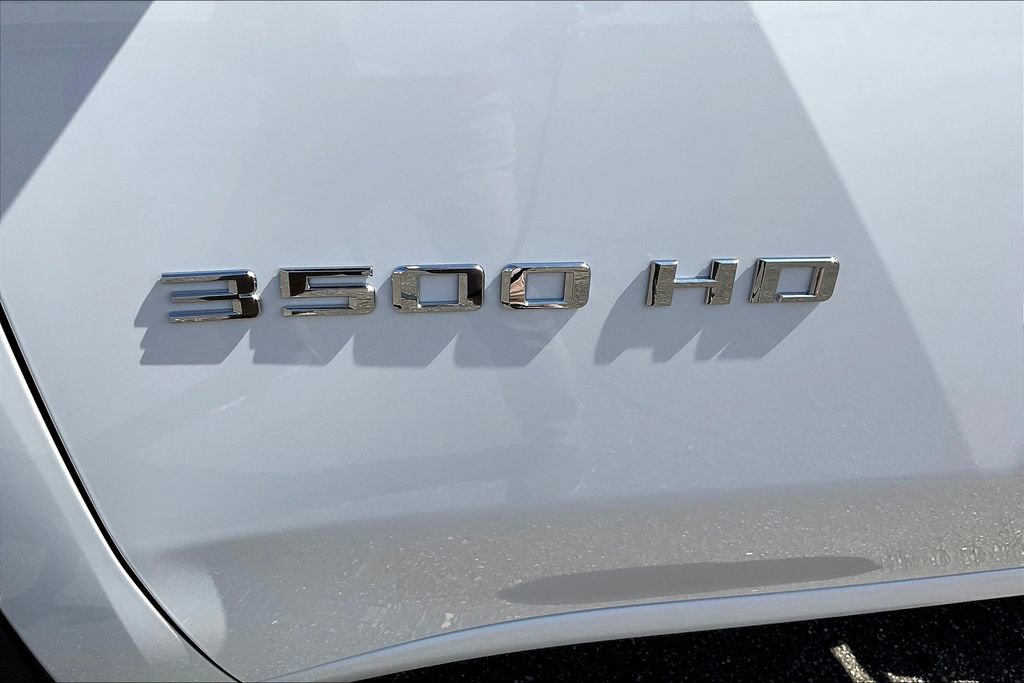 New 2026 Chevrolet Silverado 3500 LT w/ Convenience Package image 7