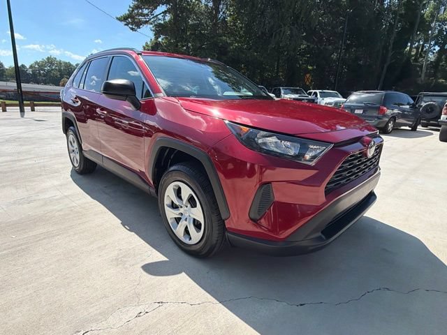 Used 2019 Toyota RAV4 LE FWD image 2