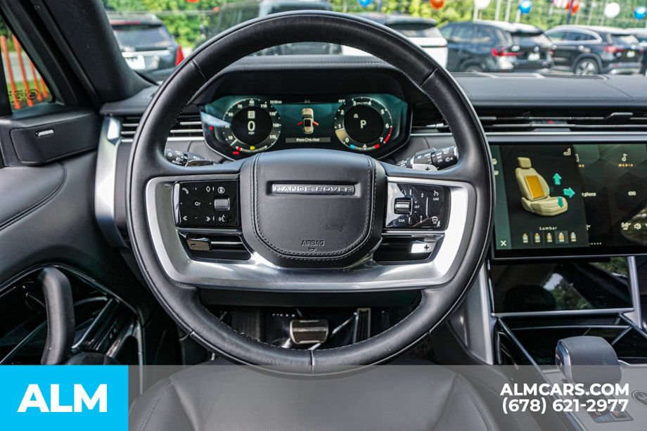 Used 2025 Land Rover Range Rover SE AWD/4WD image 28
