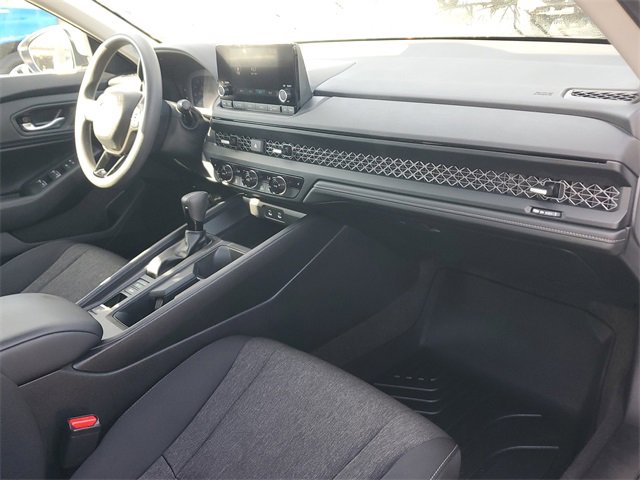 Used 2024 Honda Accord EX image 10
