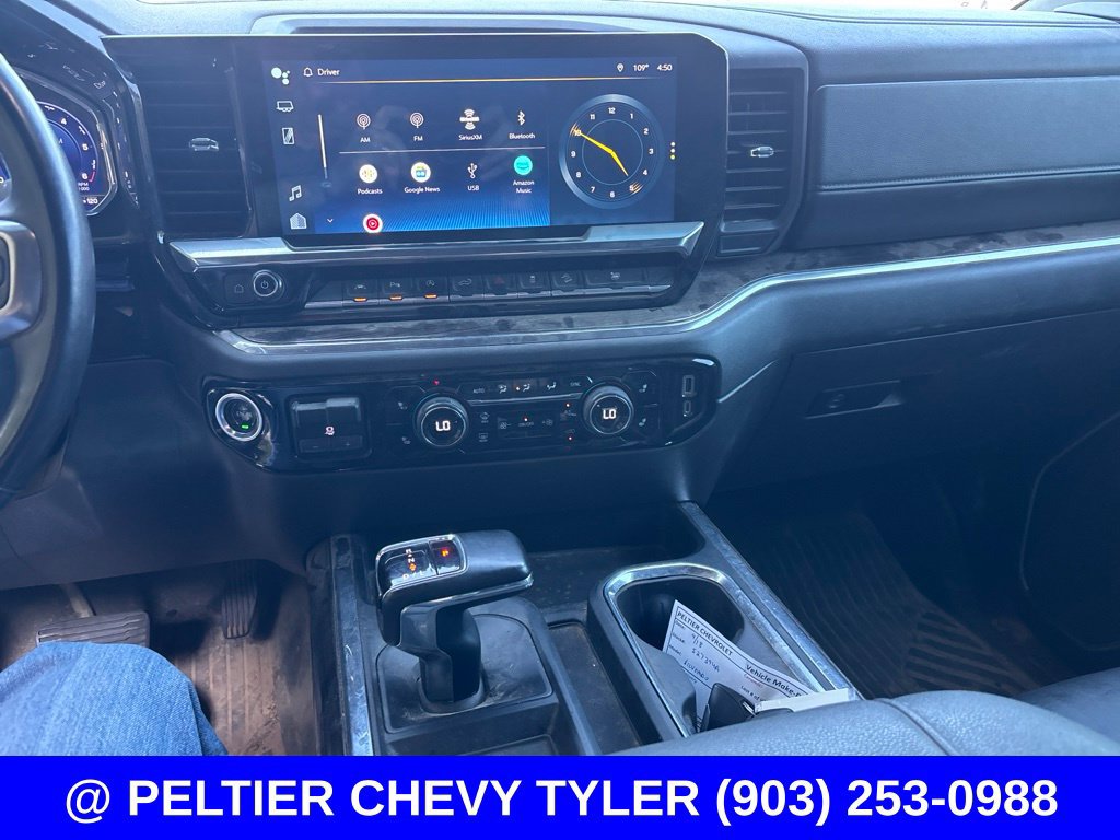 Used 2023 Chevrolet Silverado 1500 LT Trail Boss w/ LT Trail Boss Premium Package AWD/4WD image 18