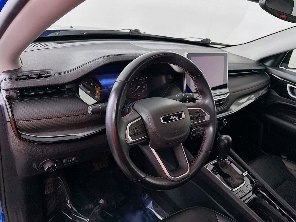 Used 2022 Jeep Compass Trailhawk w/ Sun and Sound Group image 17