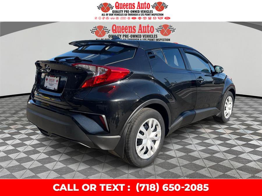 Used 2021 Toyota C-HR LE FWD image 7