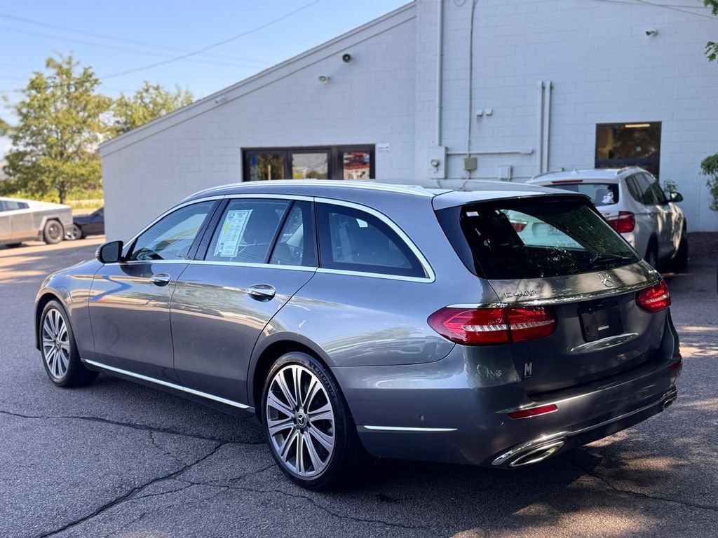 Used 2018 Mercedes-Benz E 400 4MATIC Wagon image 4