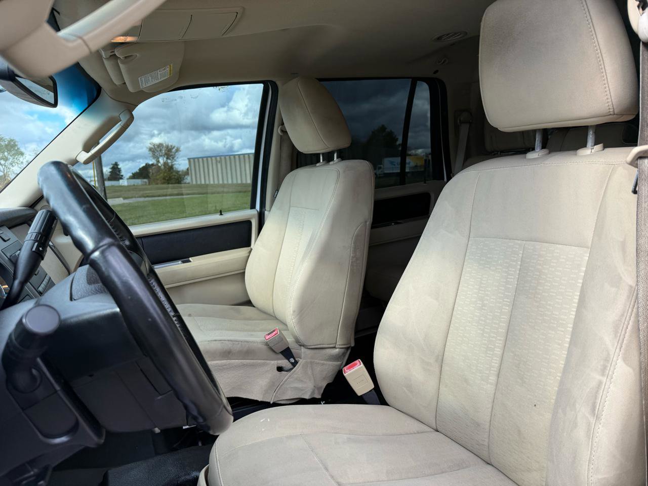 Used 2015 Ford Expedition XL AWD/4WD image 14