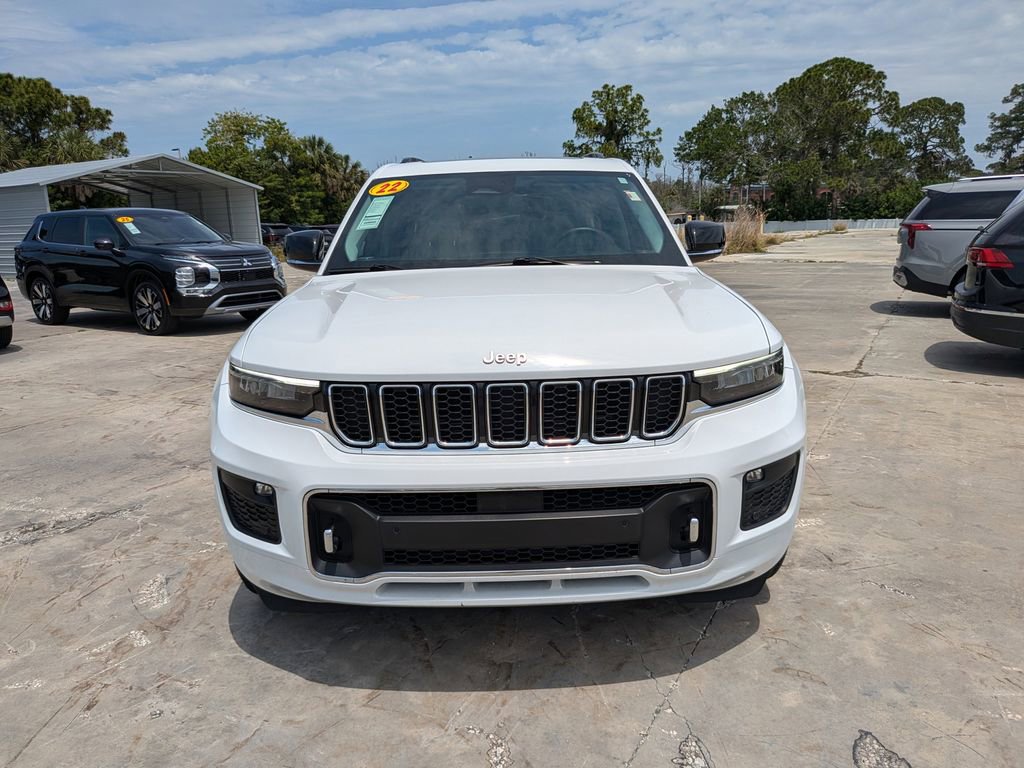 Used 2022 Jeep Grand Cherokee L Overland w/ Luxury Tech Group IV AWD/4WD image 3