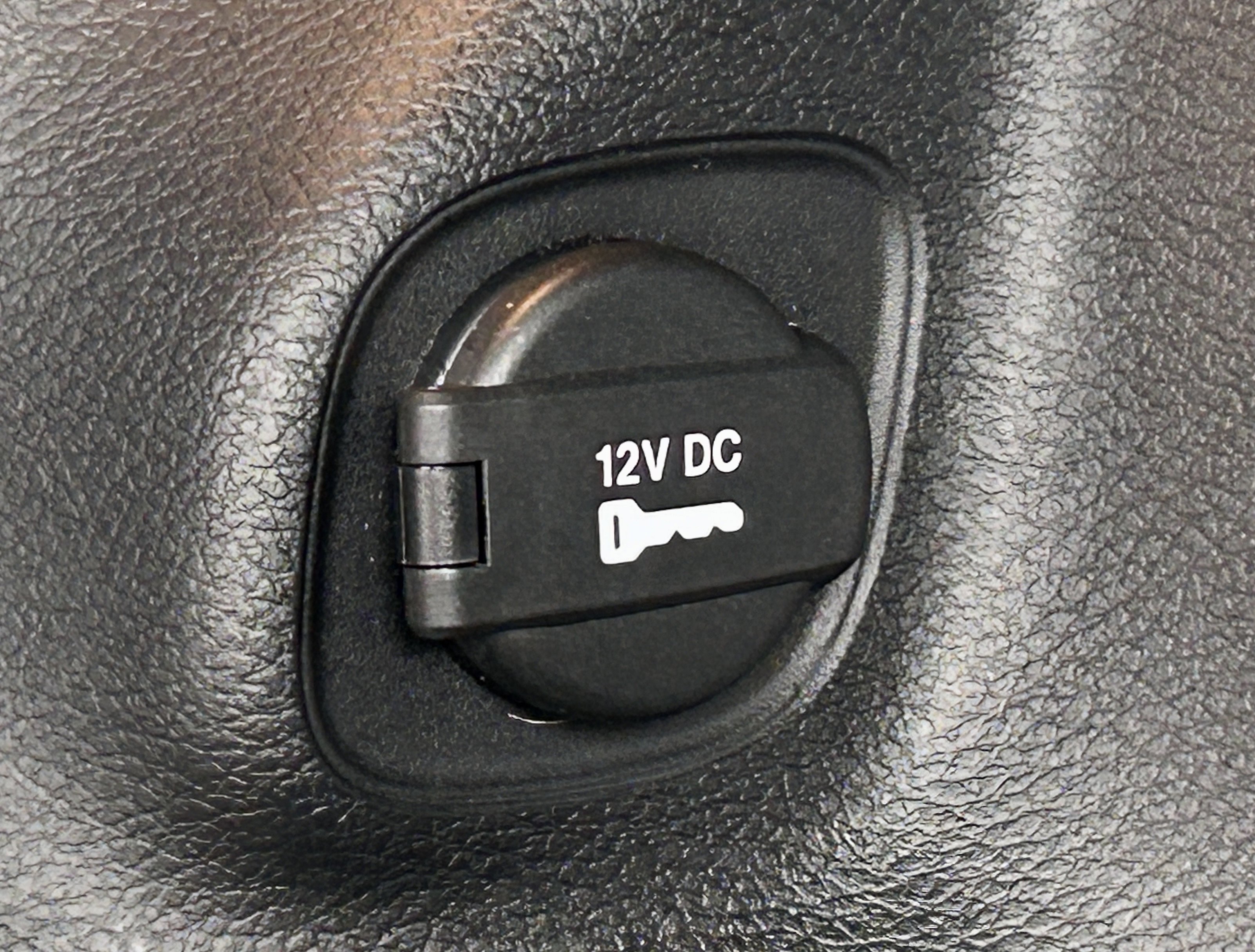 Used 2019 Jeep Cherokee Limited image 9