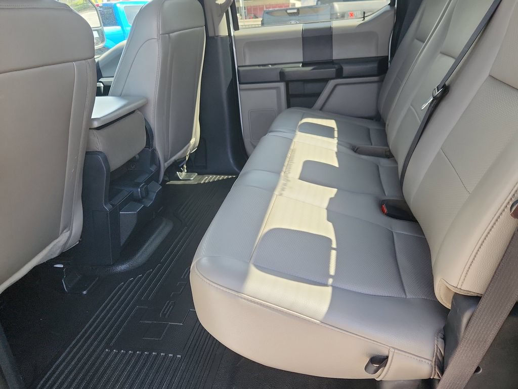 Used 2022 Ford F250 XL w/ STX Appearance Package AWD/4WD image 9