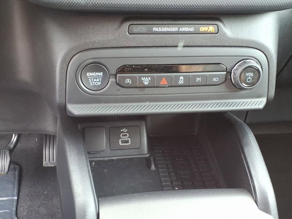 Certified 2025 Ford Bronco Sport Outer Banks w/ Outer Banks Tech Package+ image 21