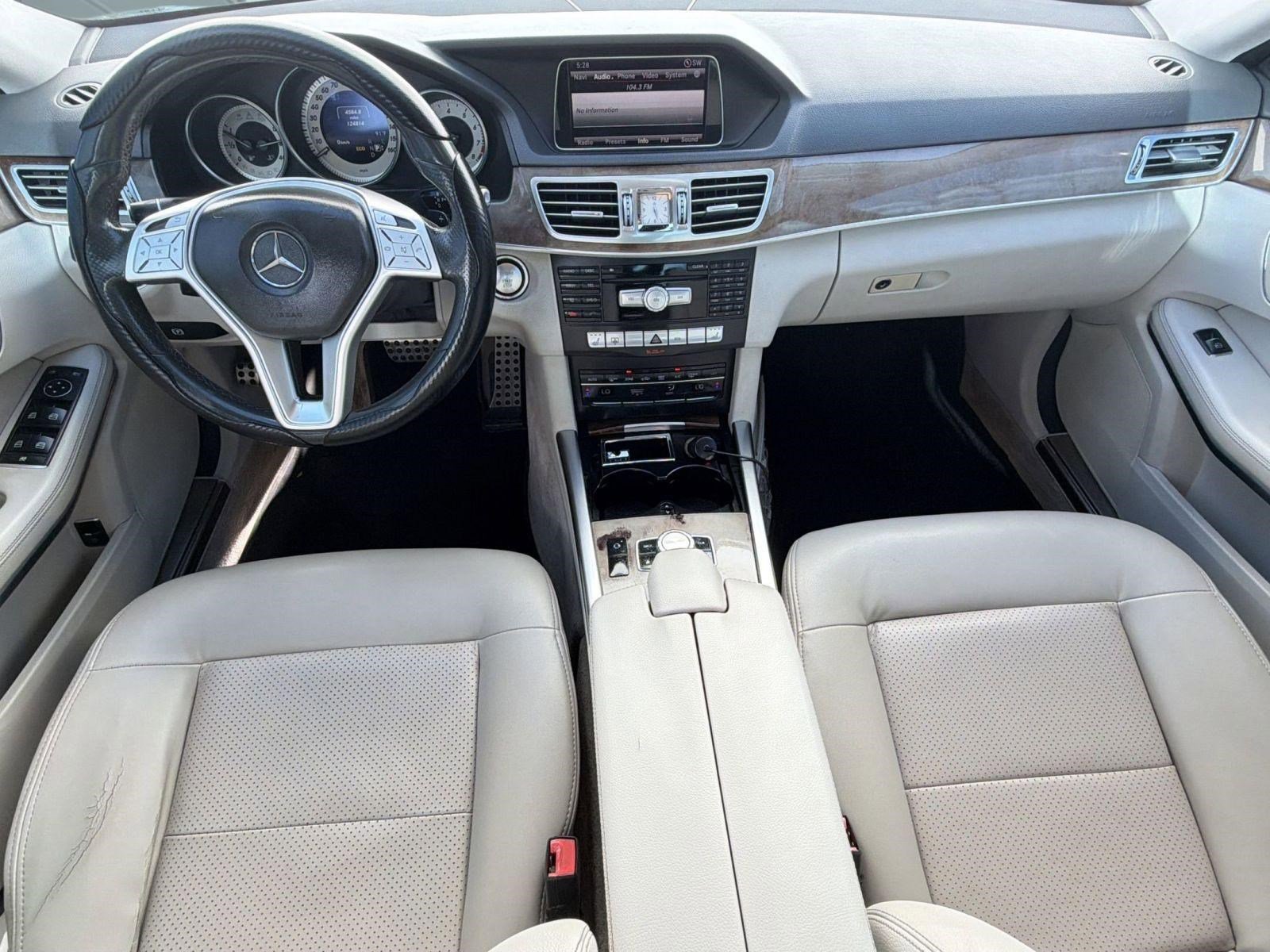 Used 2014 Mercedes-Benz E 350 Sedan image 30