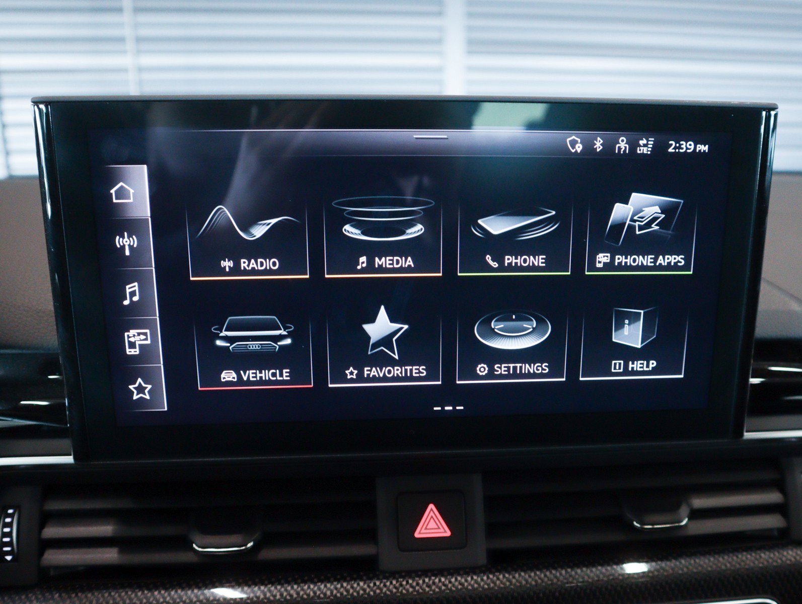 Used 2024 Audi S5 Premium w/ Convenience Package image 24