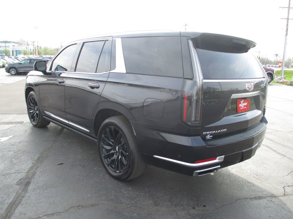 Used 2025 Cadillac Escalade Premium Luxury w/ Touring Package image 7