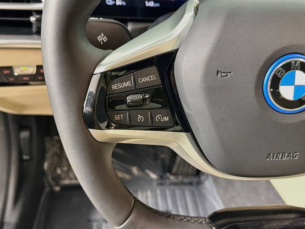 Used 2025 BMW i4 xDrive40i w/ Premium Package AWD/4WD image 10