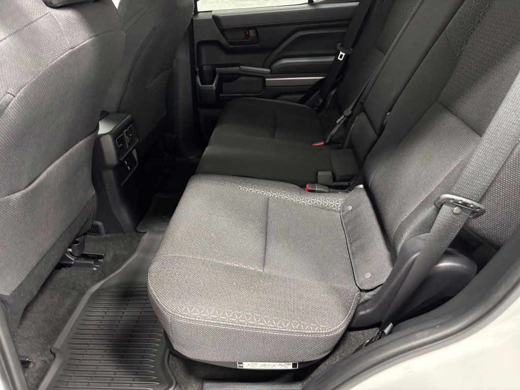 Used 2026 Toyota 4Runner SR5 AWD/4WD image 44