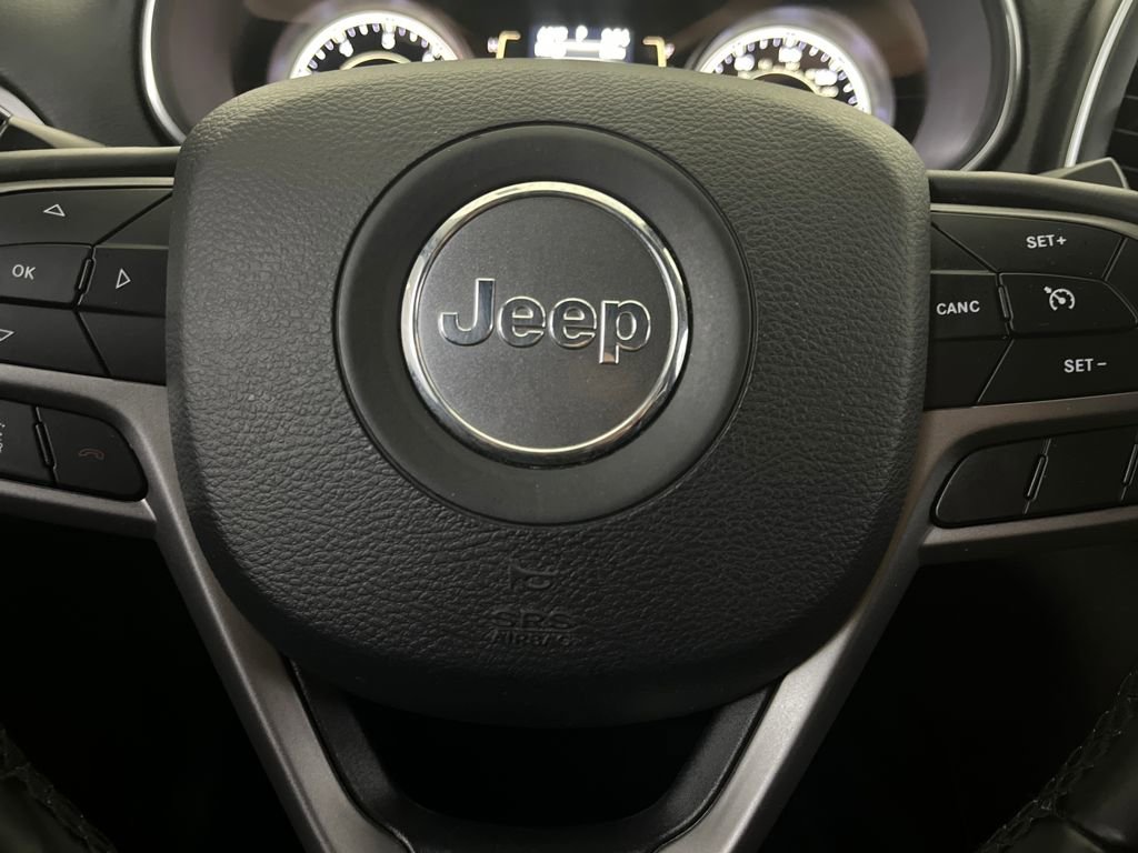 Used 2019 Jeep Cherokee Latitude Plus image 64