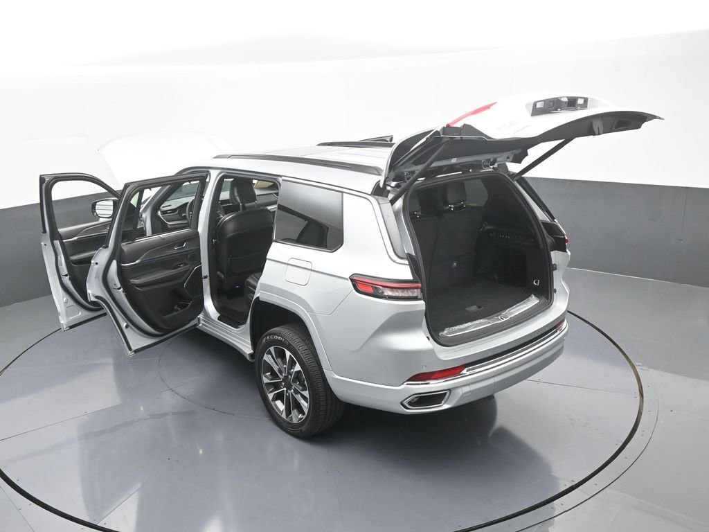 Used 2024 Jeep Grand Cherokee L Overland w/ Advanced Protech Group III image 78