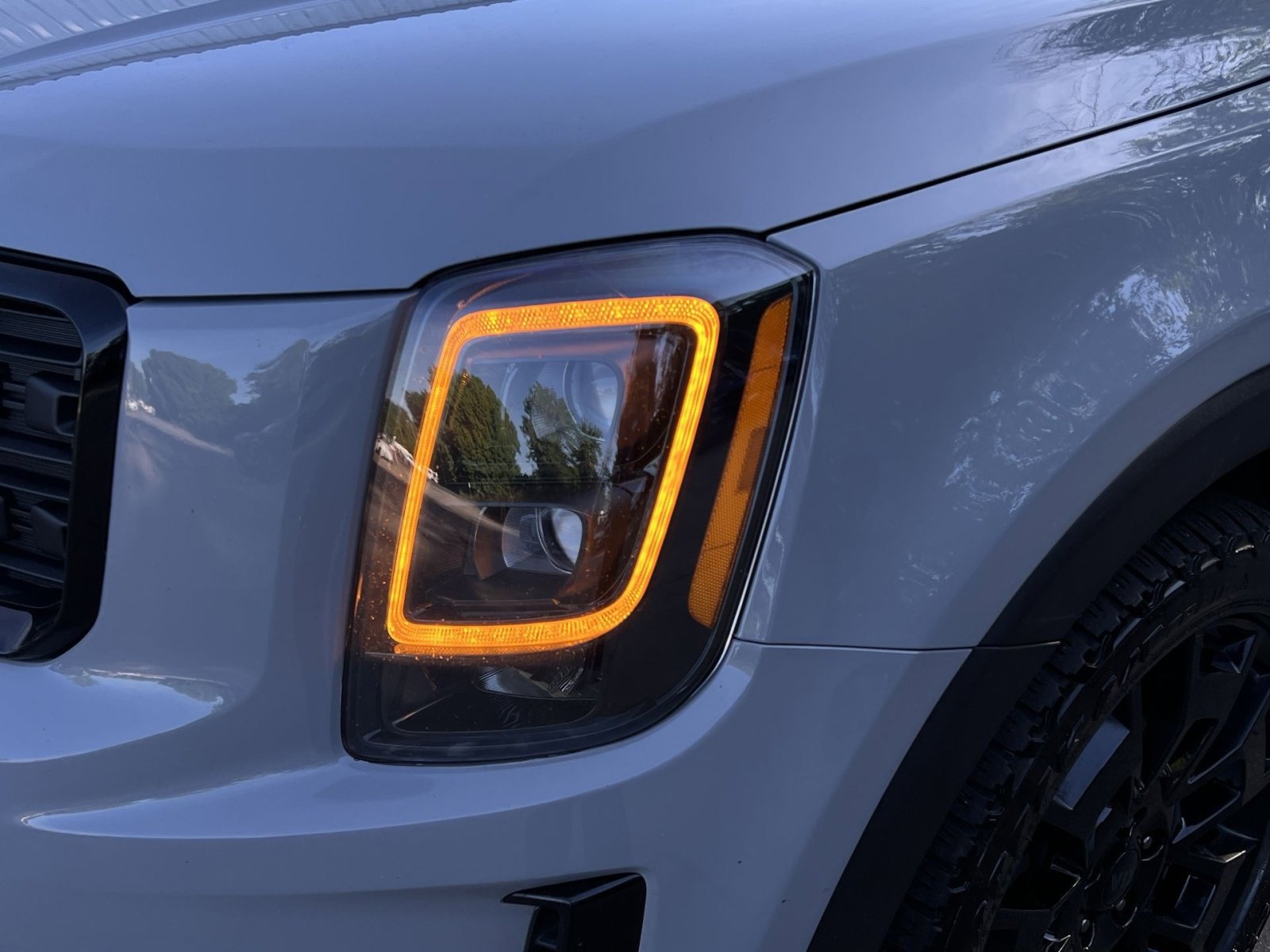 Used 2021 Kia Telluride SX w/ SX Prestige Package AWD/4WD image 13