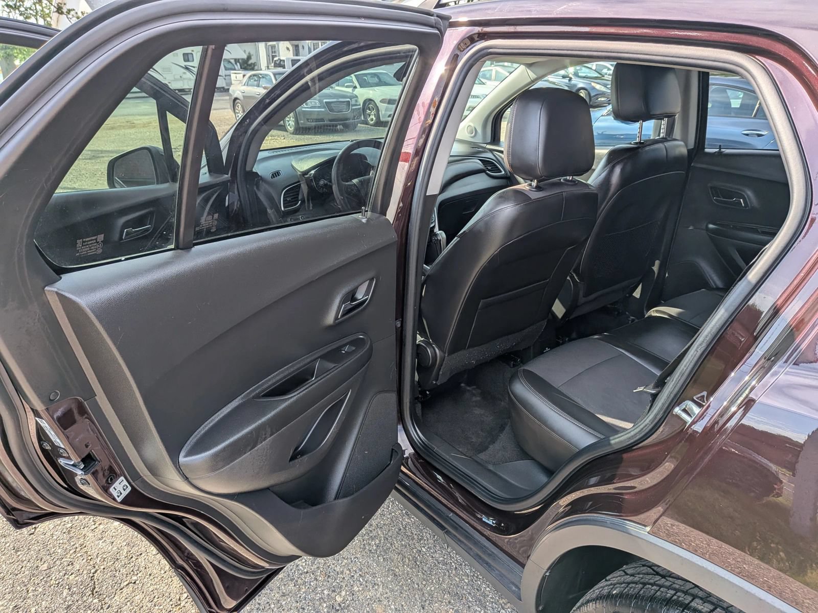 Used 2021 Chevrolet Trax LT AWD/4WD image 20