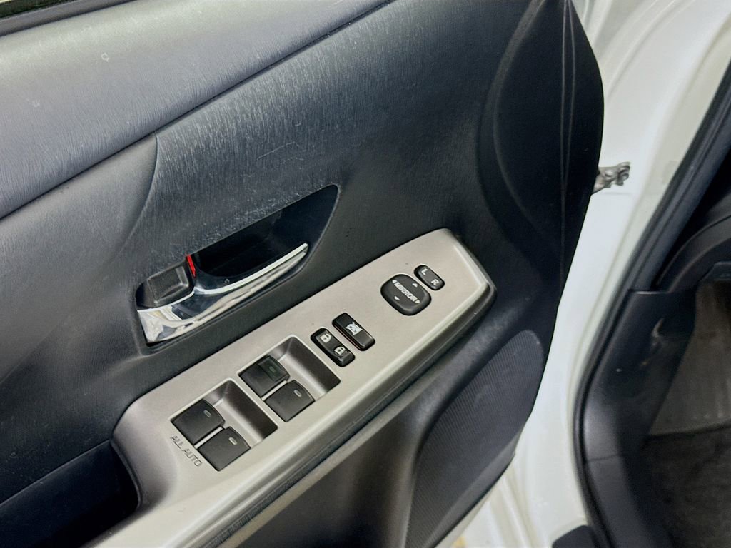 Used 2016 Toyota Prius V Four image 16