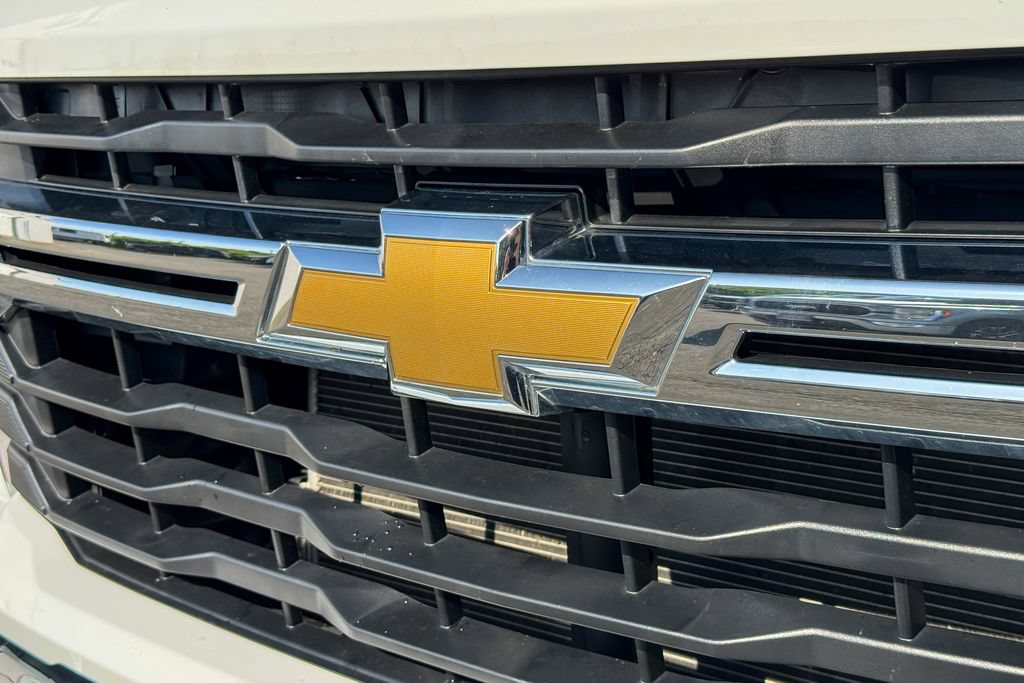 Used 2024 Chevrolet Silverado 2500 LT AWD/4WD image 10