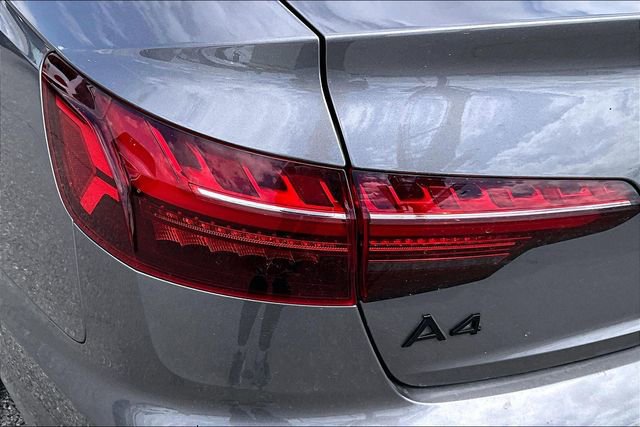 Used 2022 Audi A4 2.0T Premium Plus image 31