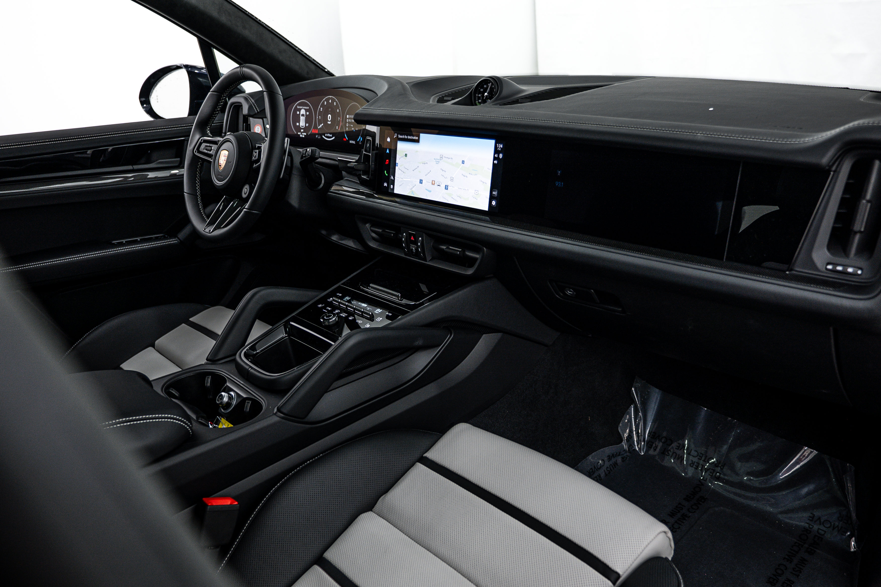 New 2026 Porsche Cayenne GTS AWD/4WD image 14