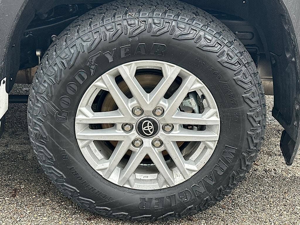 Certified 2025 Toyota Sequoia SR5 AWD/4WD image 35