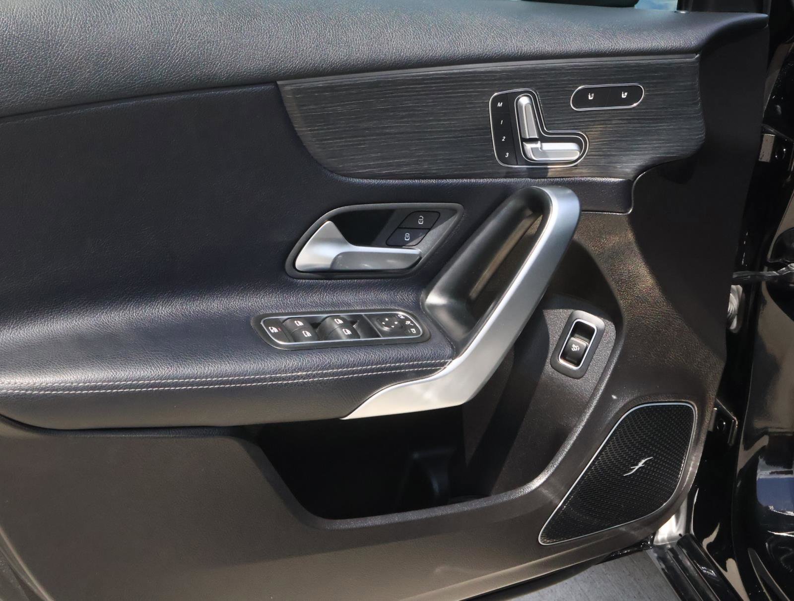 Used 2020 Mercedes-Benz A 220 image 14