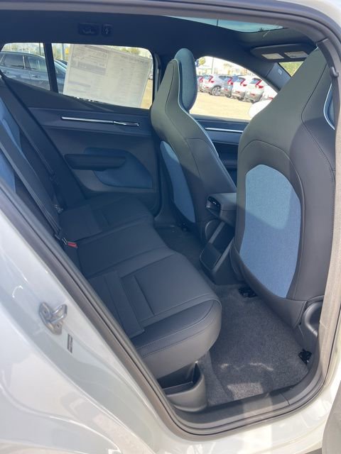 New 2026 Volvo EX30 Cross Country Ultra w/ Protection Package Premier image 32