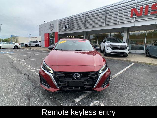 Certified 2025 Nissan Altima 2.5 SV AWD/4WD image 9