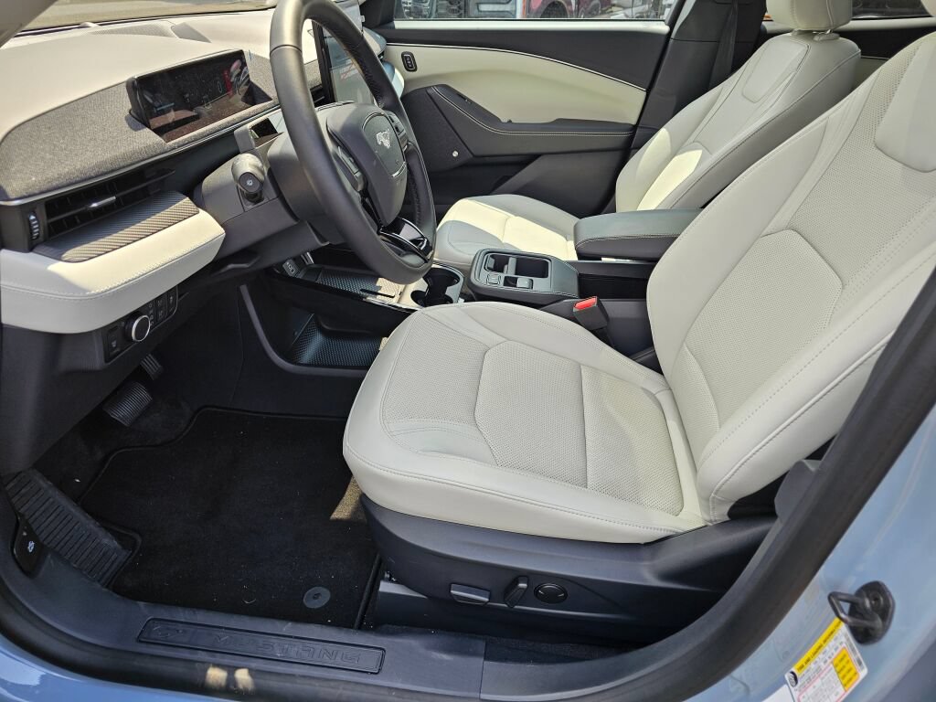 New 2026 Ford Mustang Mach-E Premium AWD/4WD image 15