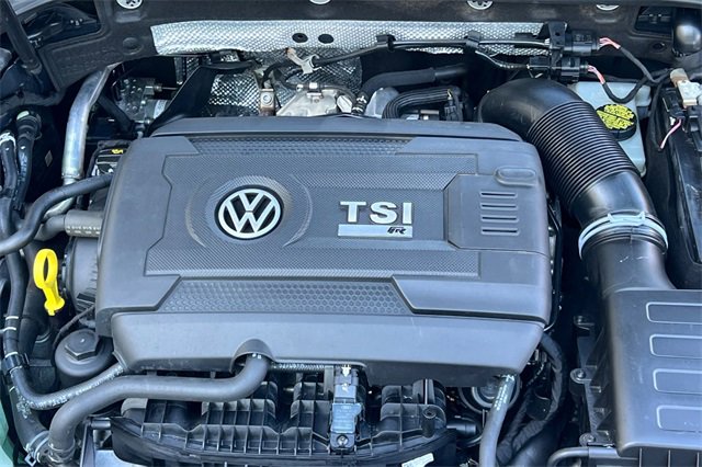 Used 2019 Volkswagen Golf R 4-Door image 37