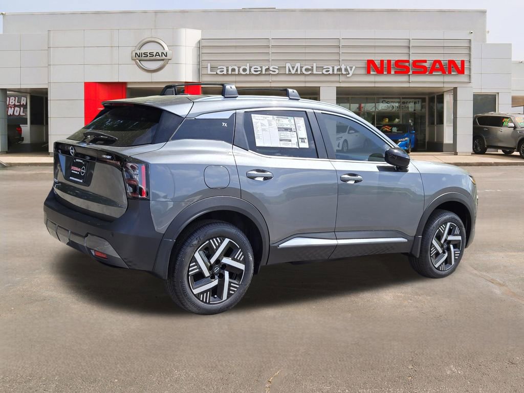 New 2026 Nissan Kicks SV w/ Charging Package FWD image 3