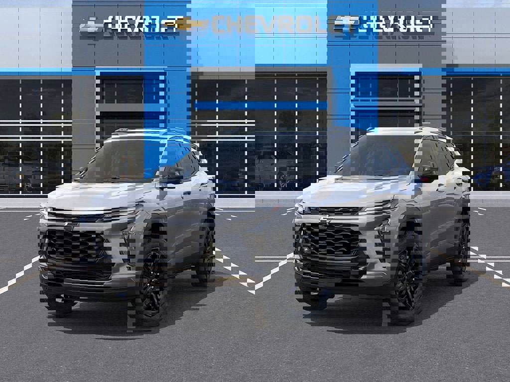 New 2026 Chevrolet Trax ACTIV w/ Sunroof Package FWD image 7