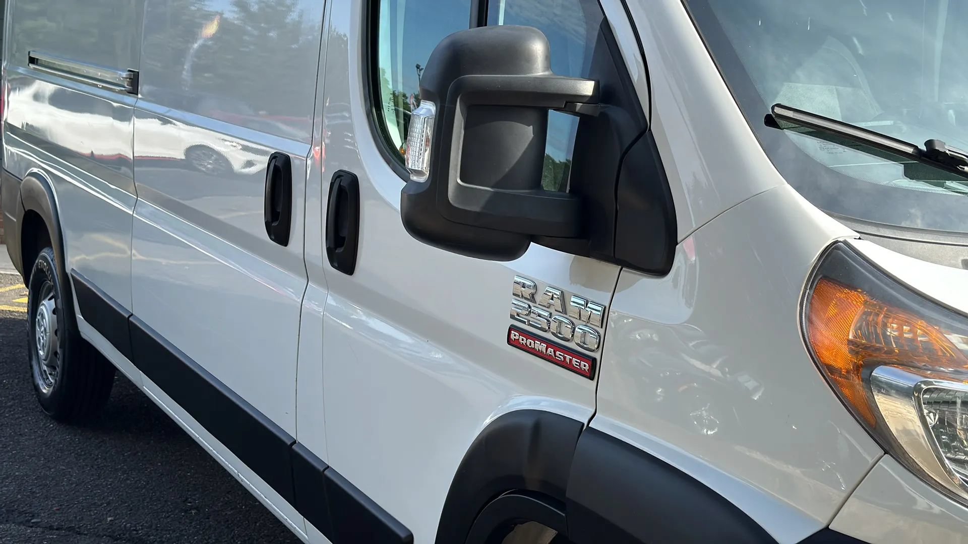 Used 2021 RAM ProMaster 2500 FWD image 42