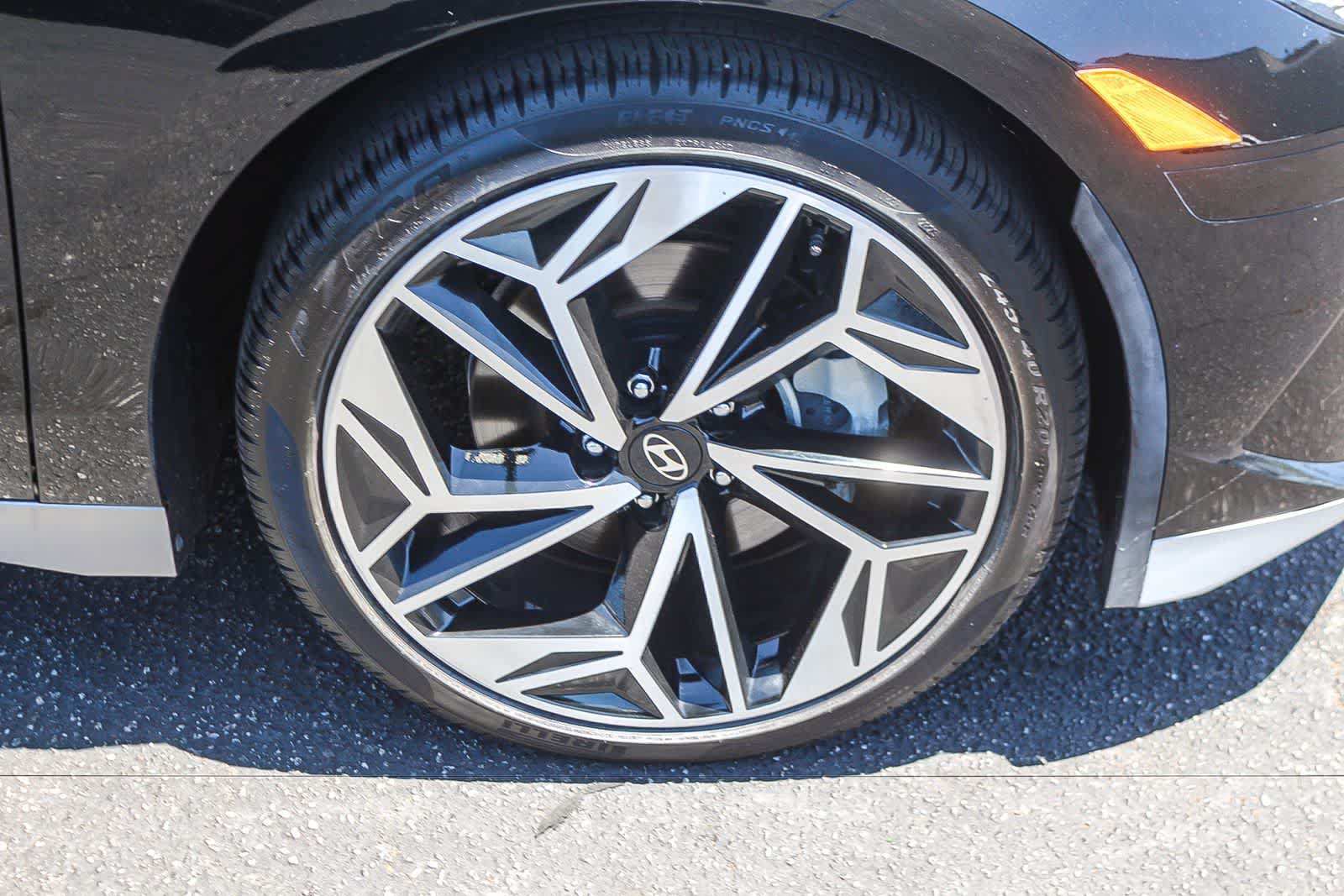 Certified 2024 Hyundai Ioniq 6 SEL RWD image 12