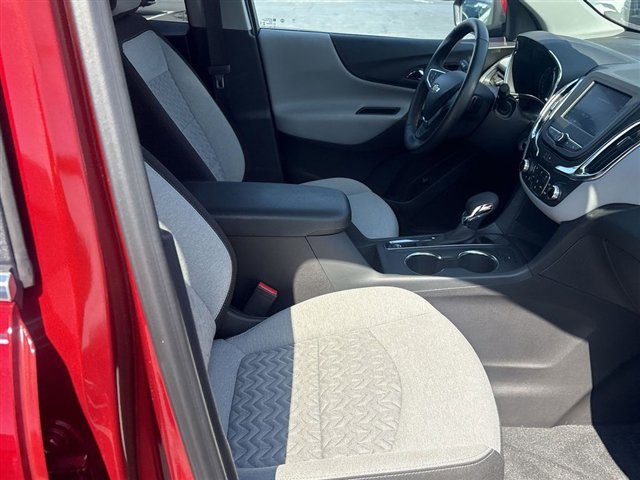 Certified 2024 Chevrolet Equinox LT w/ LPO, Floor Liner Package FWD image 26
