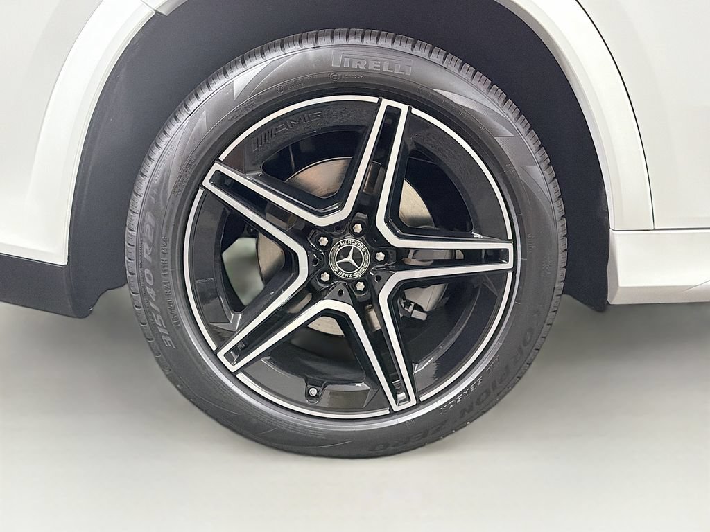 New 2026 Mercedes-Benz GLS 450 4MATIC image 37