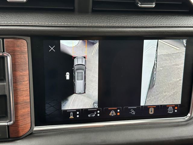 Used 2023 GMC Yukon XL Denali Ultimate image 41