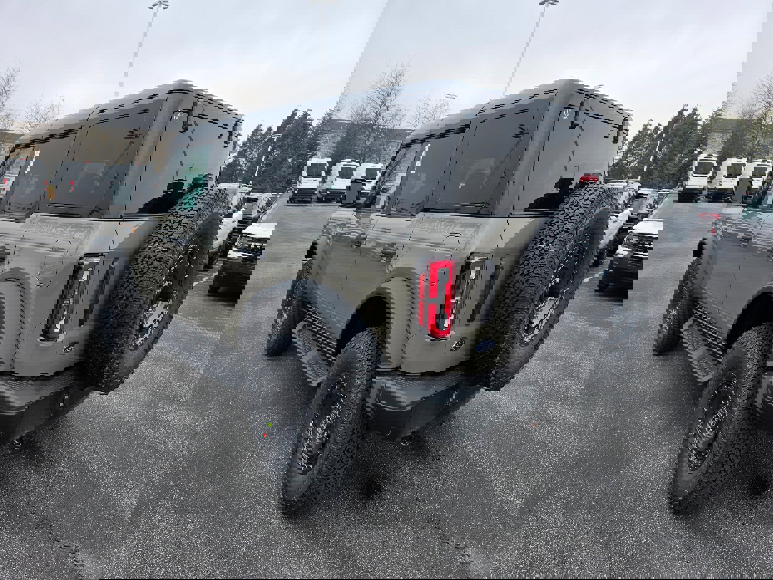 New 2025 Ford Bronco Badlands image 10