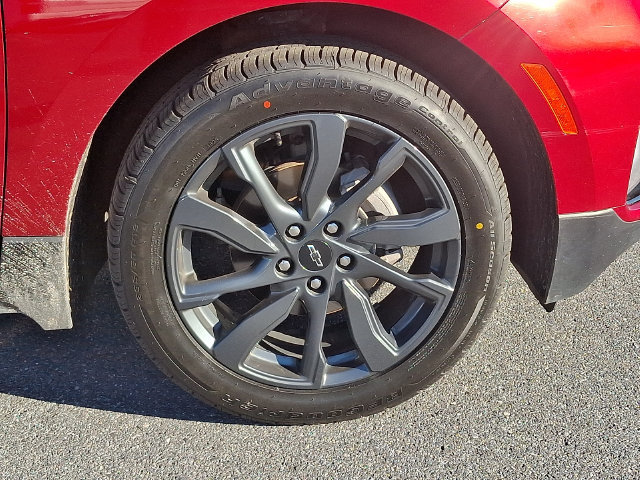 Used 2023 Chevrolet Equinox RS FWD image 8