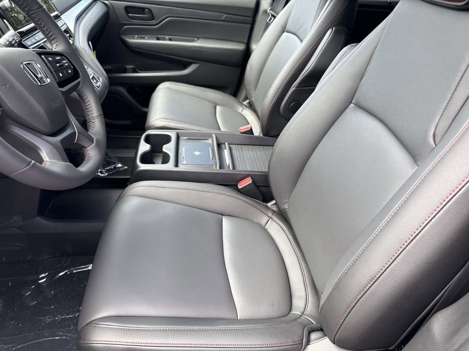 New 2026 Honda Odyssey Sport-L image 23