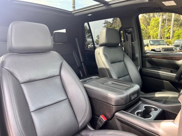 Used 2023 Chevrolet Tahoe Z71 w/ Luxury Package image 17