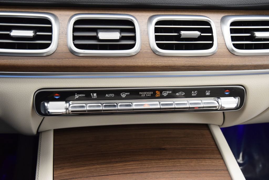 Used 2025 Mercedes-Benz GLE 450e 4MATIC image 31