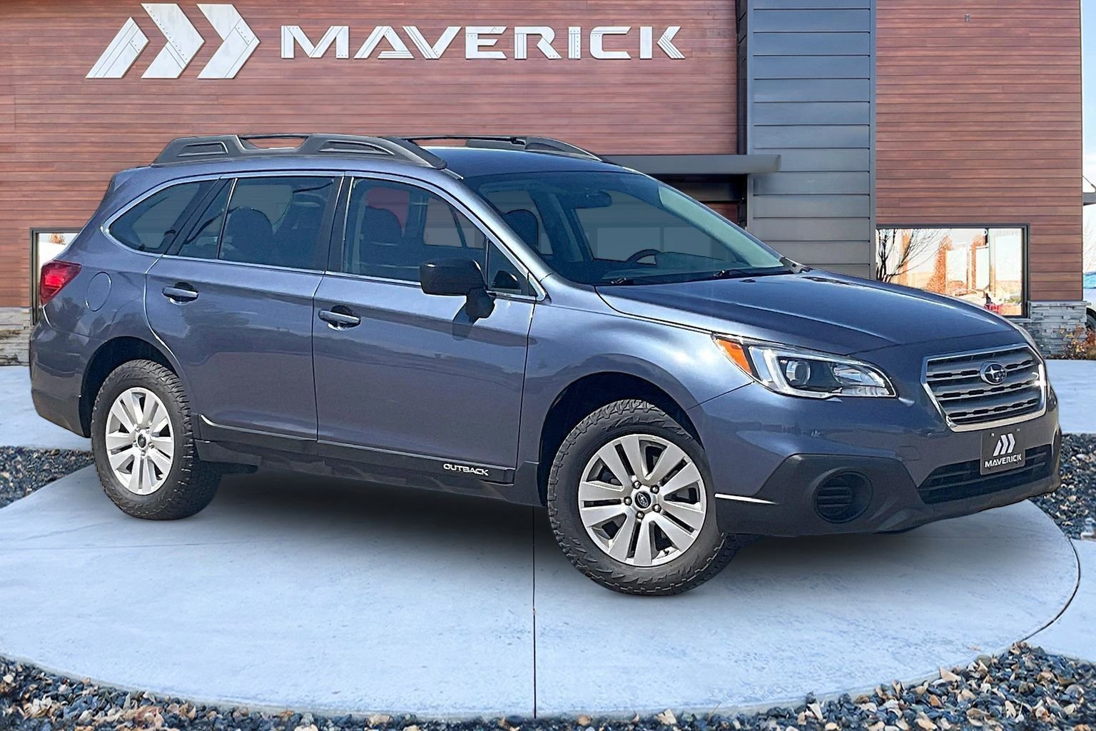 Used 2017 Subaru Outback 2.5i AWD/4WD image 1