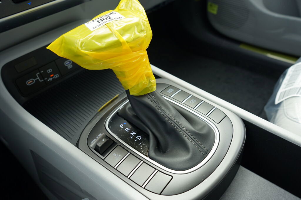 New 2025 Hyundai Kona SEL image 13