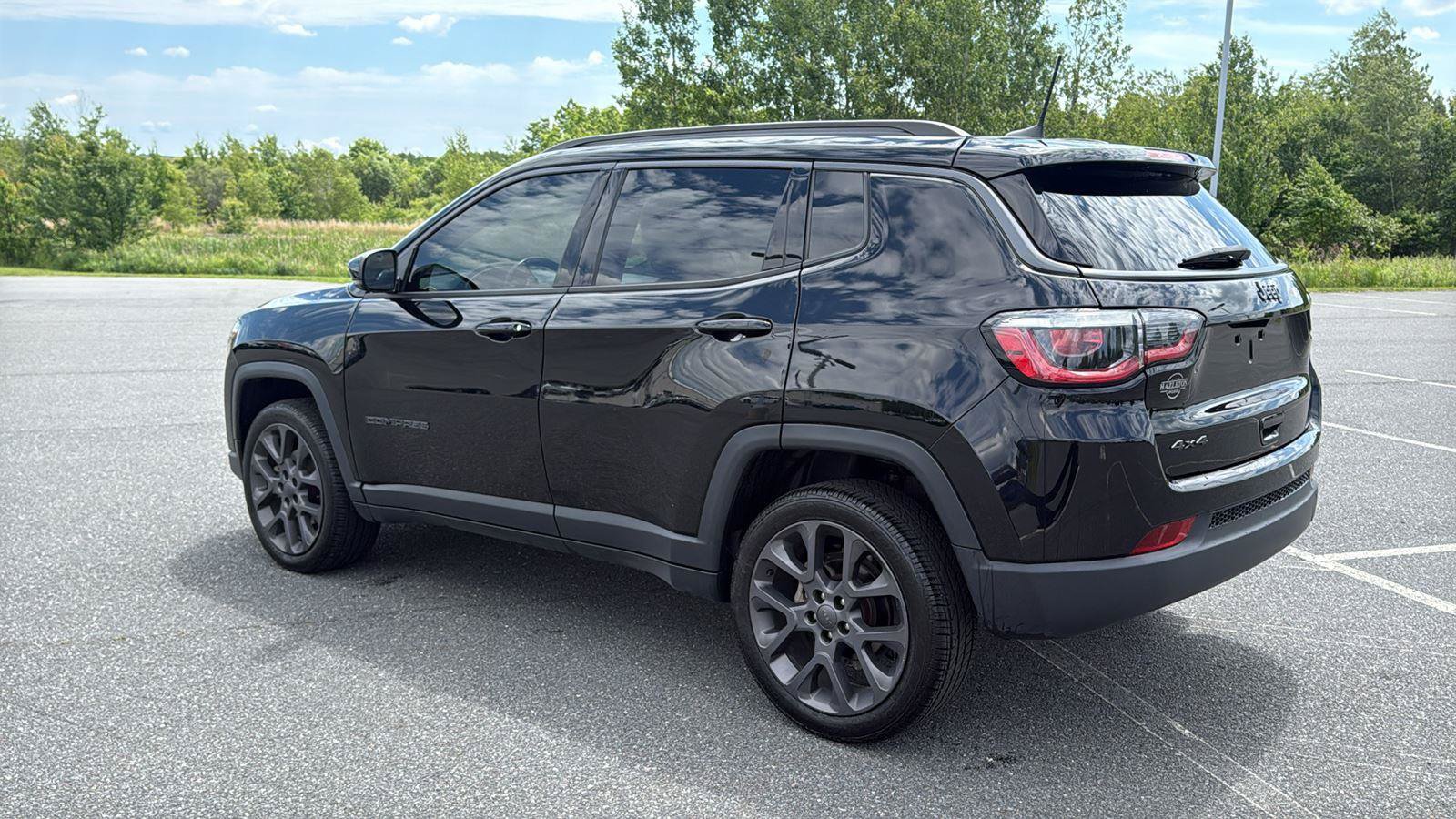 Used 2020 Jeep Compass High Altitude AWD/4WD image 10